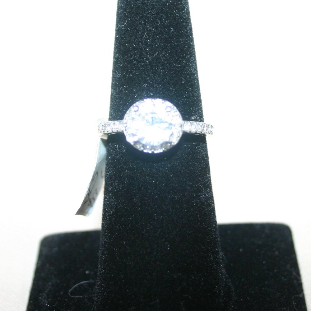 Ladies Fashion Cocktail Silver Tone Faux Diamond Ring Size 6 or 8 RG11